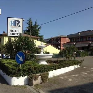 3* Hotel Route 9