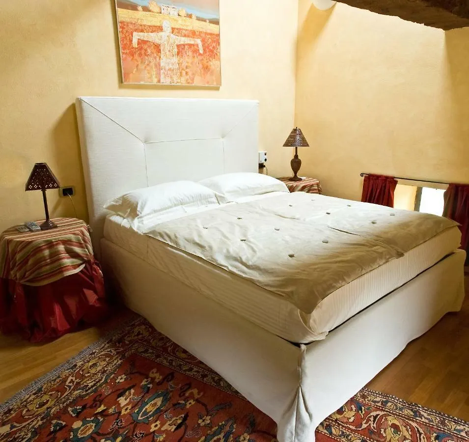 La Torretta Bobbio Bed & Breakfast